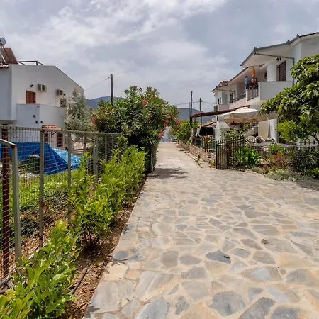 아파트 Pteleo Pteleós