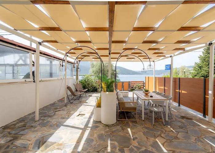 Pteleo Apartman Pteleósz