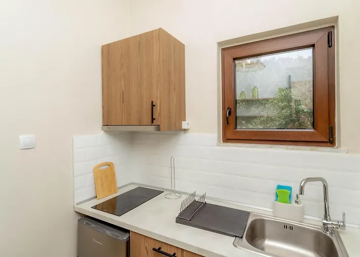 Pteleo Apartman Pteleósz