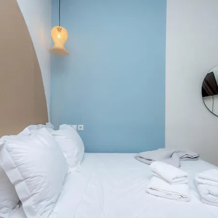 Apartament Pteleo *